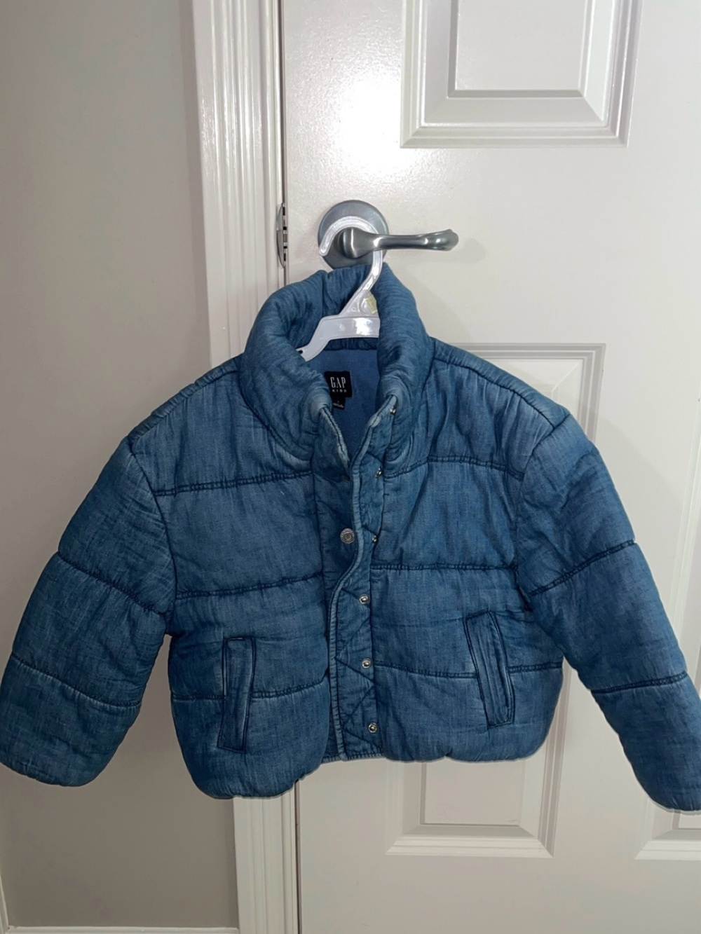 Gap Coat Size 6/7